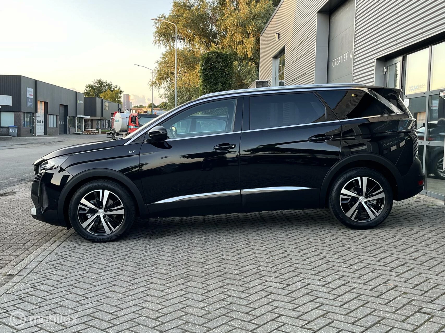Hoofdafbeelding Peugeot 5008