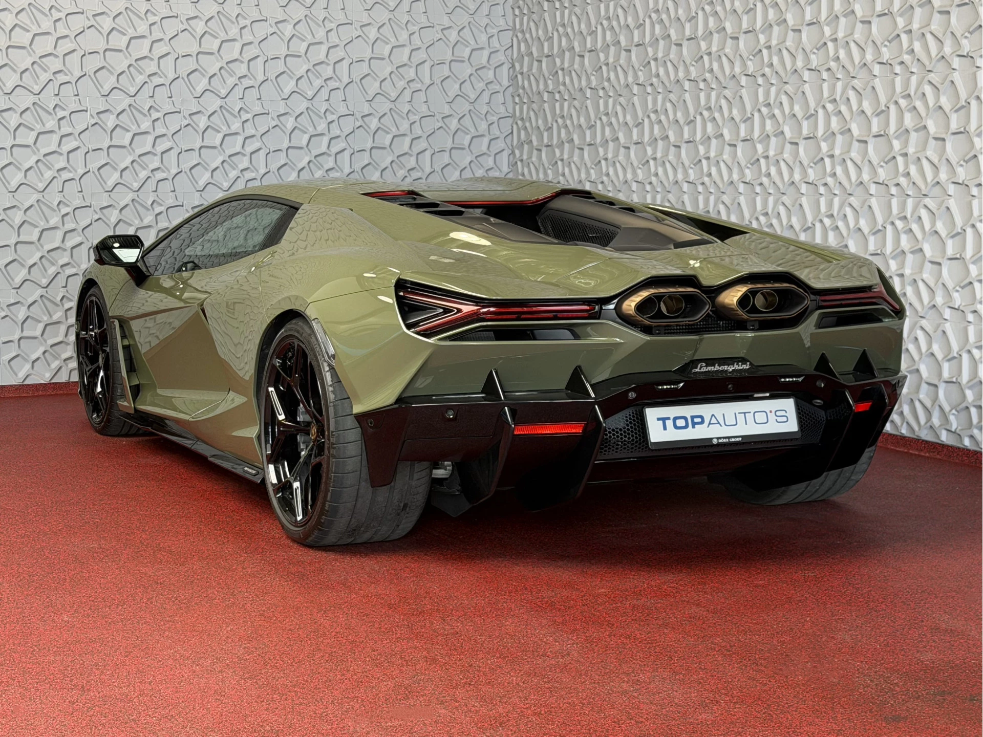 Hoofdafbeelding Lamborghini Revuelto