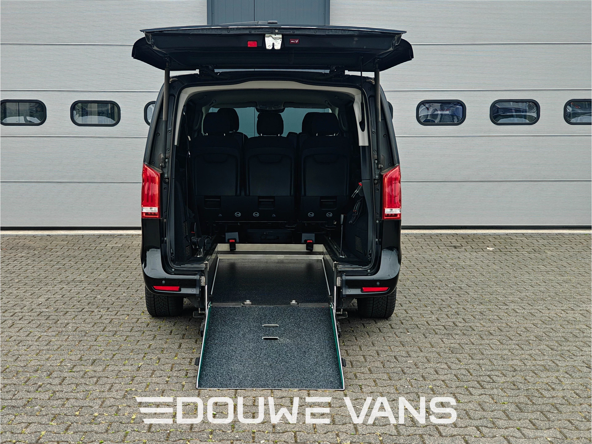 Hoofdafbeelding Mercedes-Benz EQV