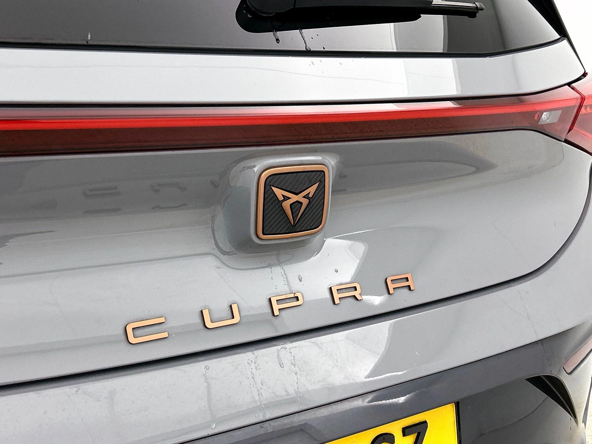 Hoofdafbeelding CUPRA Born