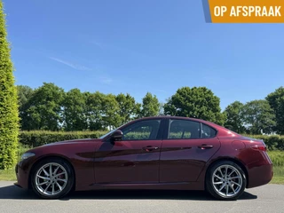 Hoofdafbeelding Alfa Romeo Giulia Alfa Romeo Giulia 2.0T 310pk, super netjes!! Veel opties!!
