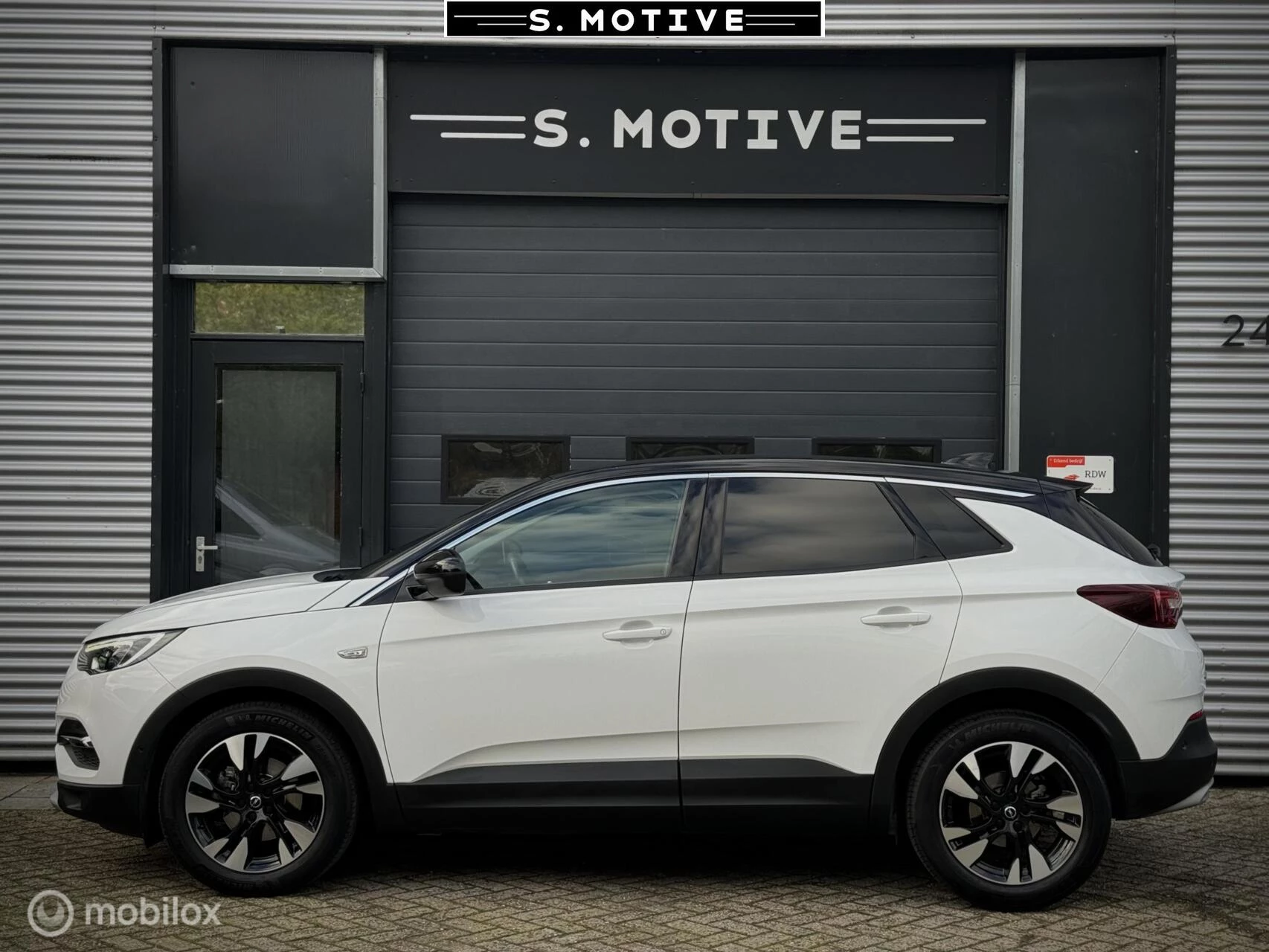 Hoofdafbeelding Opel Grandland X