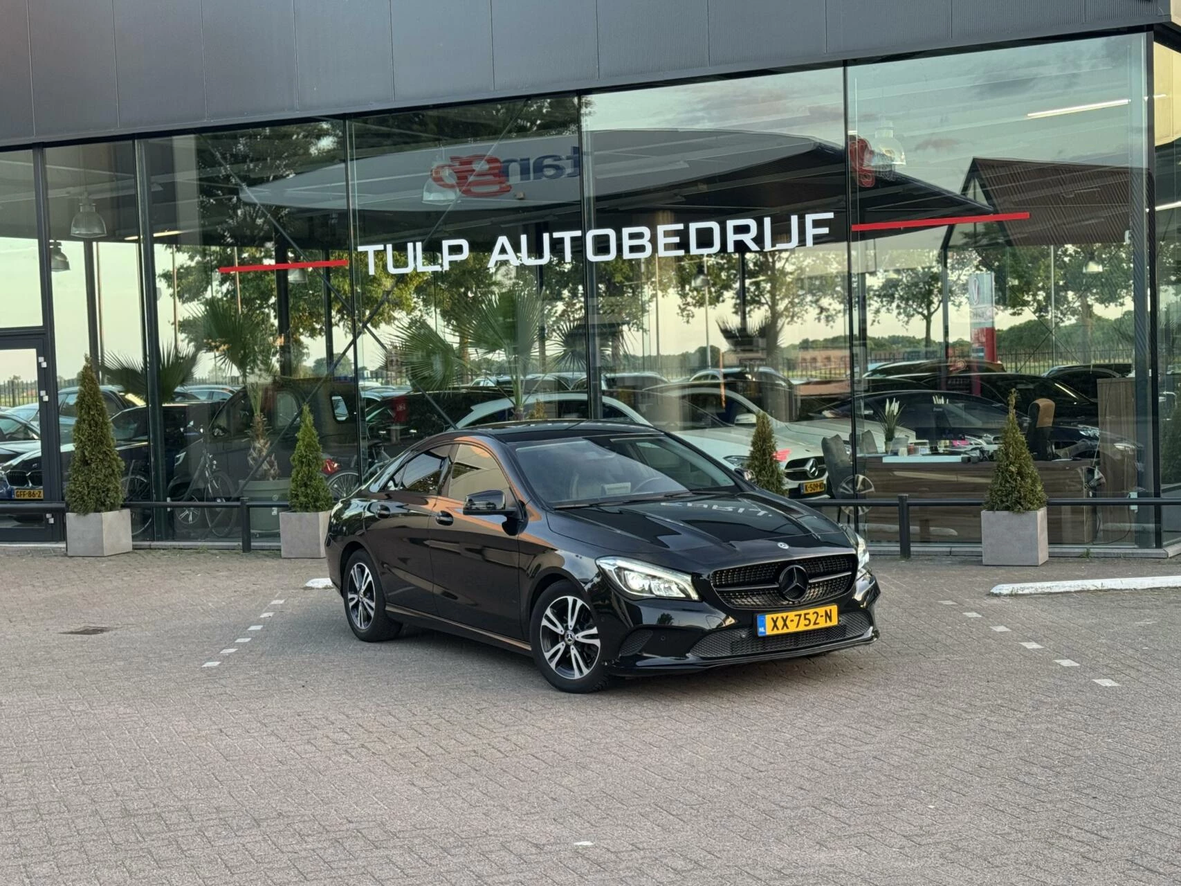 Hoofdafbeelding Mercedes-Benz CLA