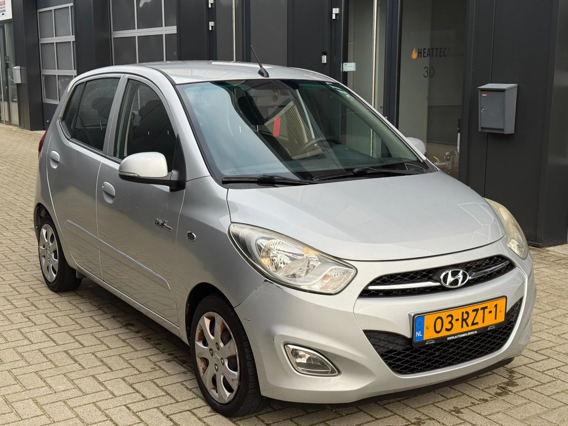 Hoofdafbeelding Hyundai i10