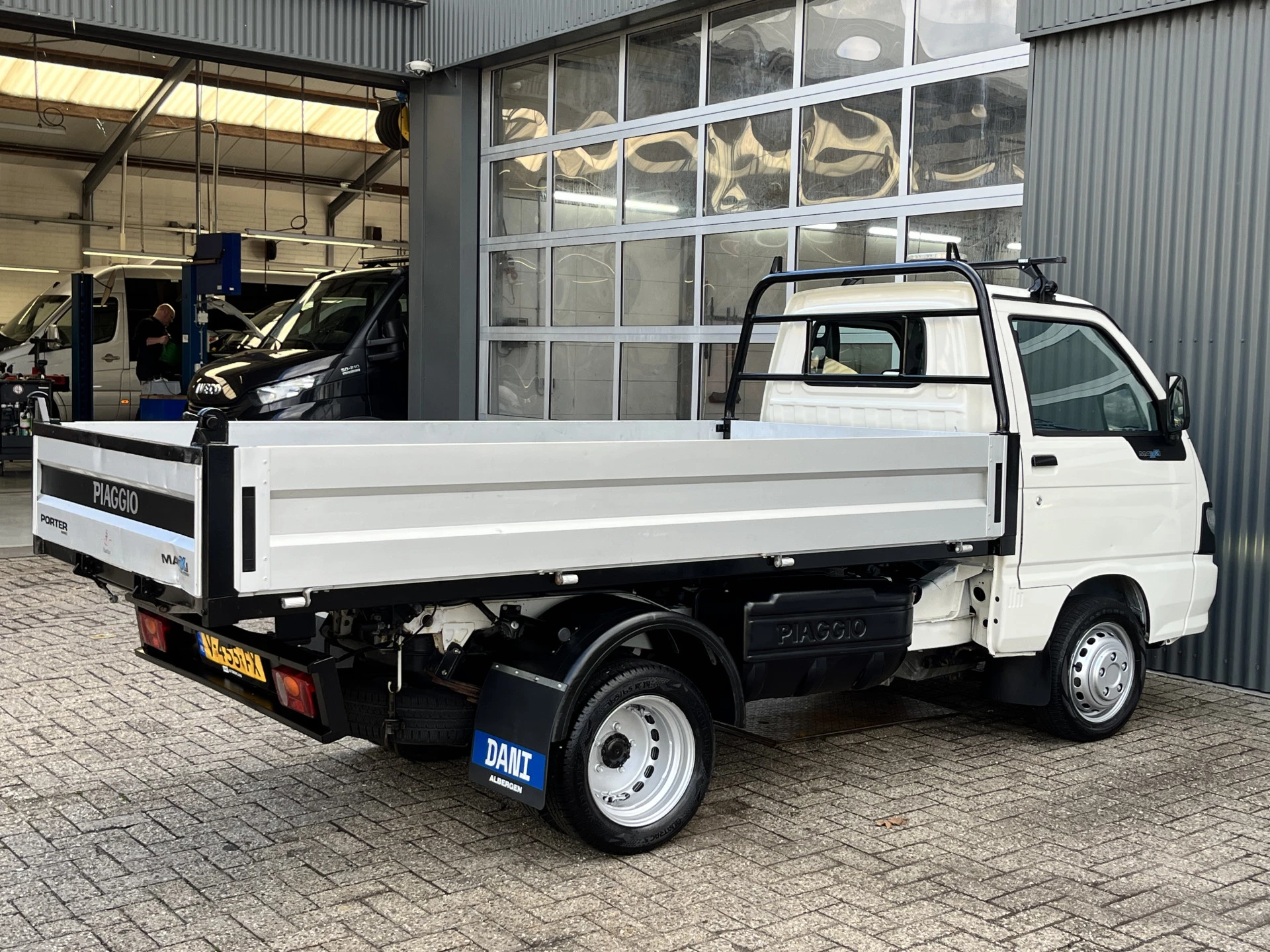 Hoofdafbeelding Piaggio Porter