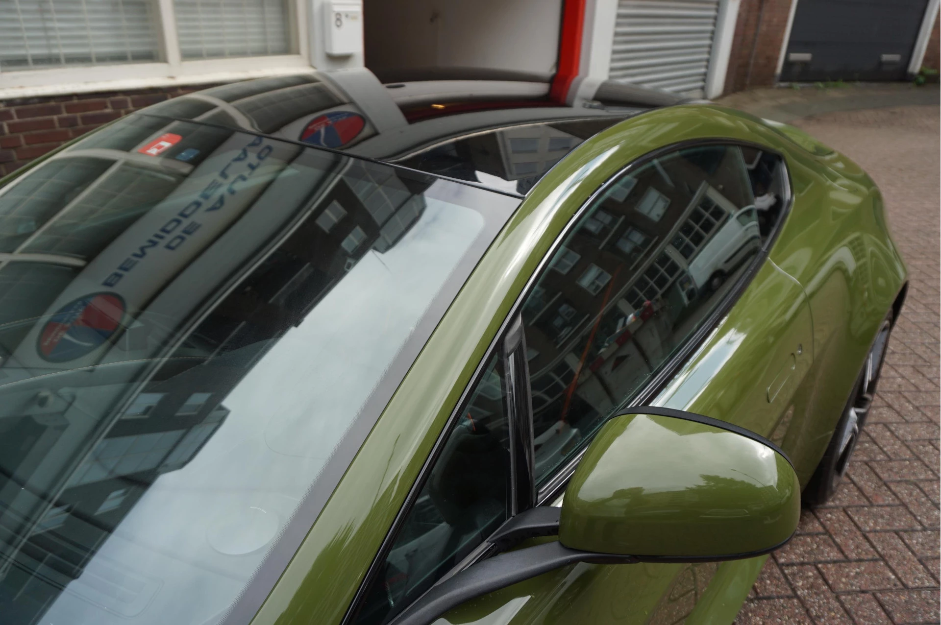 Hoofdafbeelding Aston Martin V8 Vantage