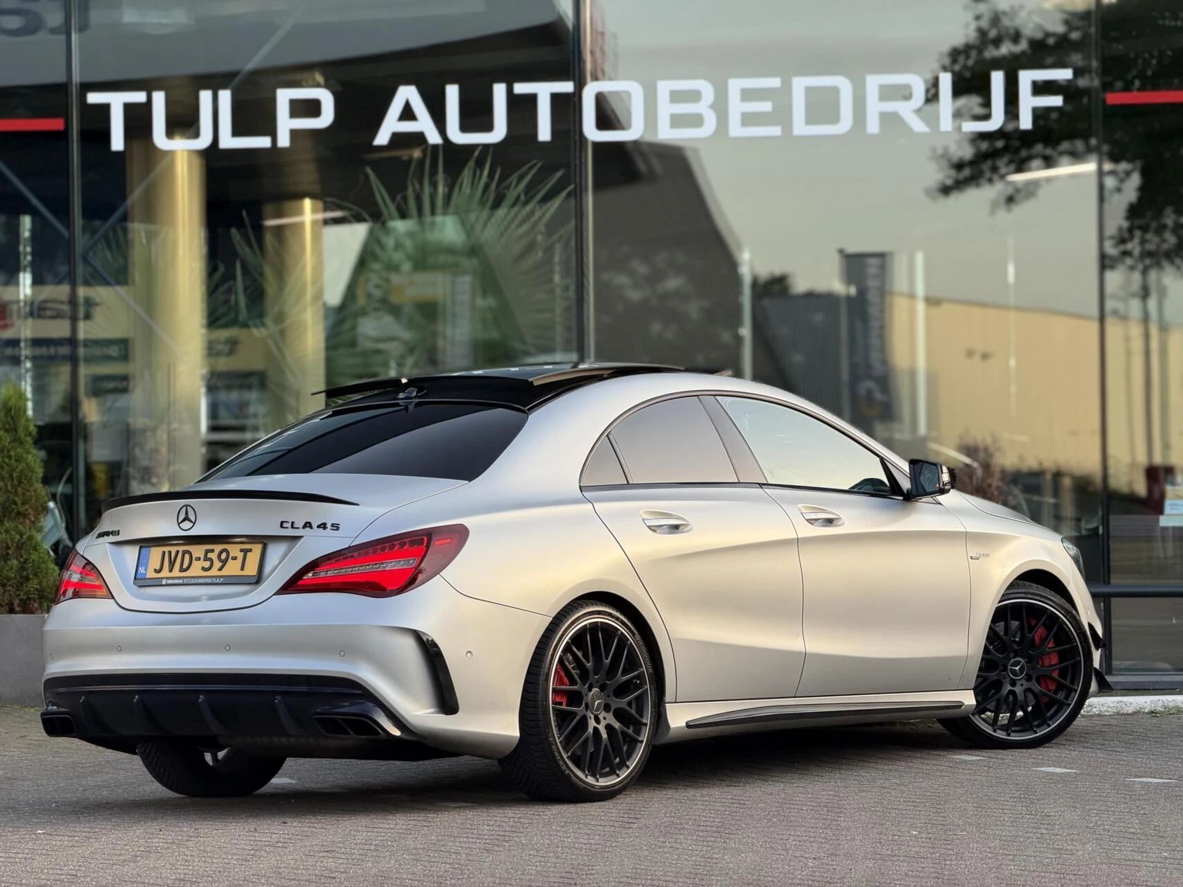Hoofdafbeelding Mercedes-Benz CLA