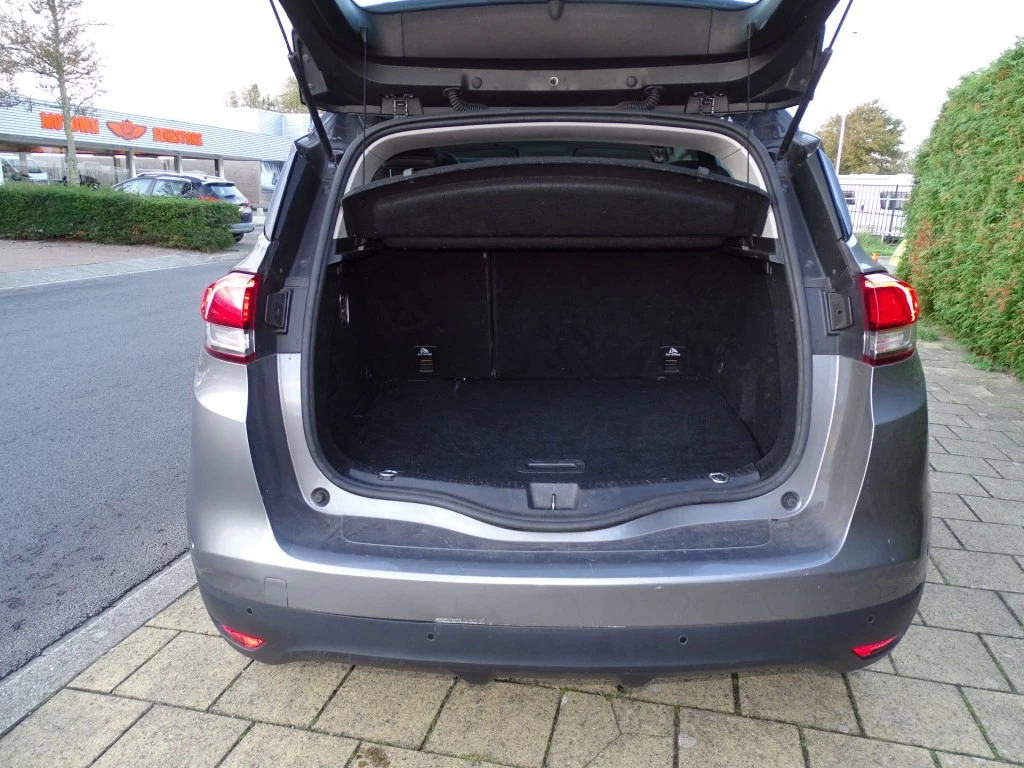 Hoofdafbeelding Renault Scénic