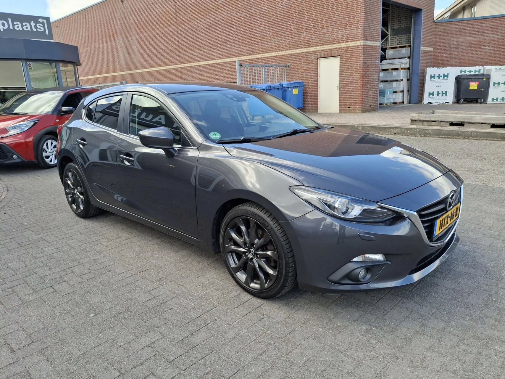 Hoofdafbeelding Mazda 3