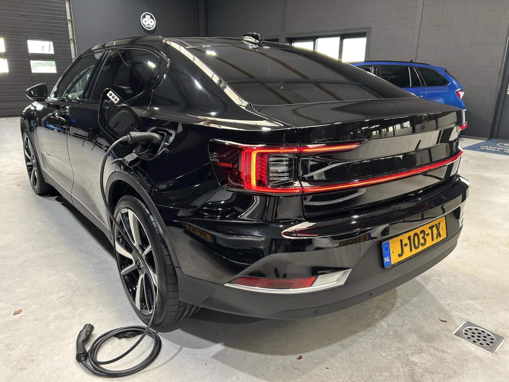 Hoofdafbeelding Polestar 2