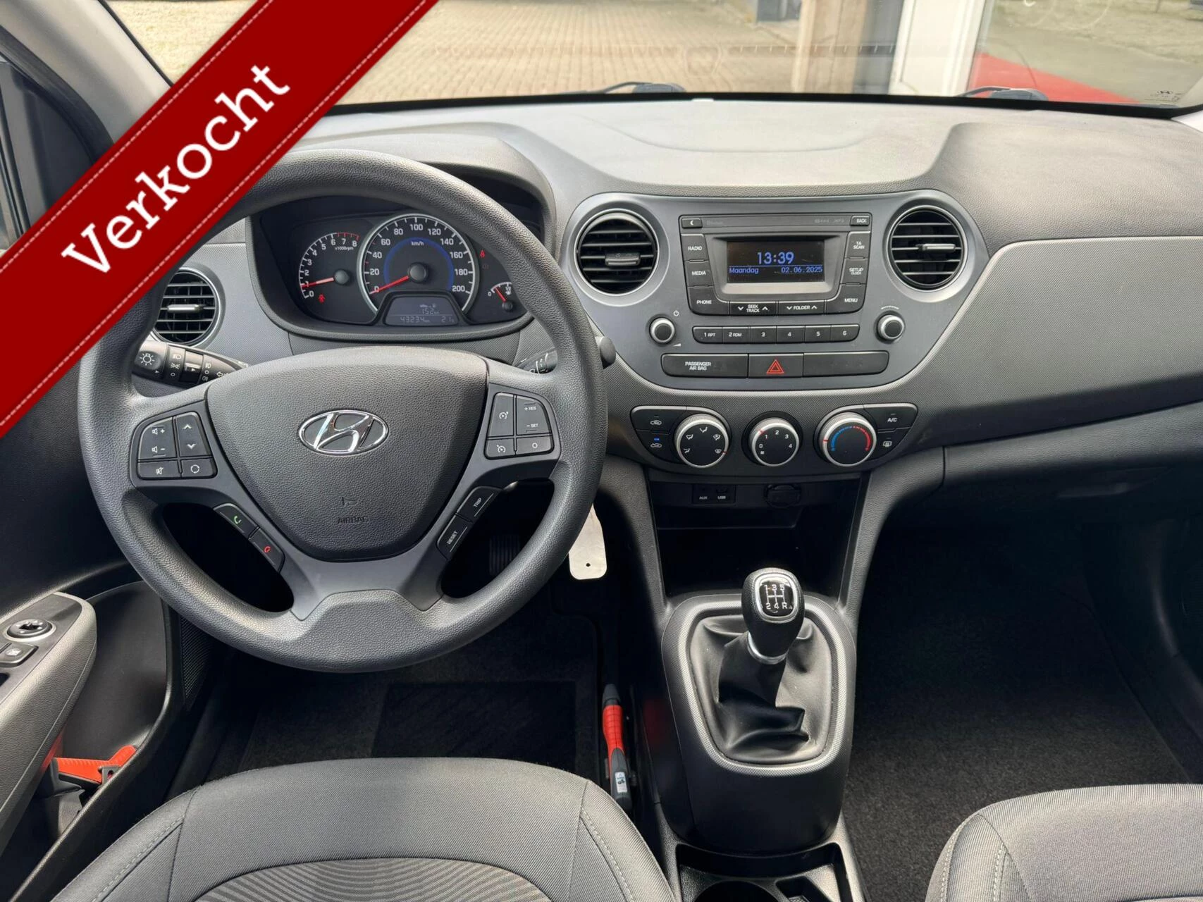 Hoofdafbeelding Hyundai i10