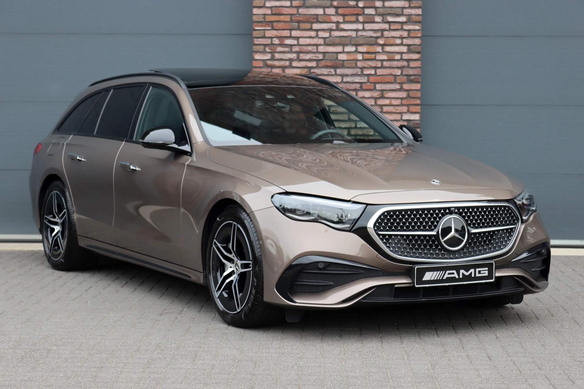 Hoofdafbeelding Mercedes-Benz E-Klasse
