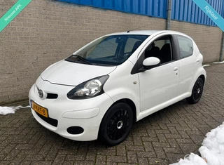 Toyota Aygo 1.0-12V NW KOPPELING|NW APK| Airco| Elek Pakket| Lage KM| Nette Auto
