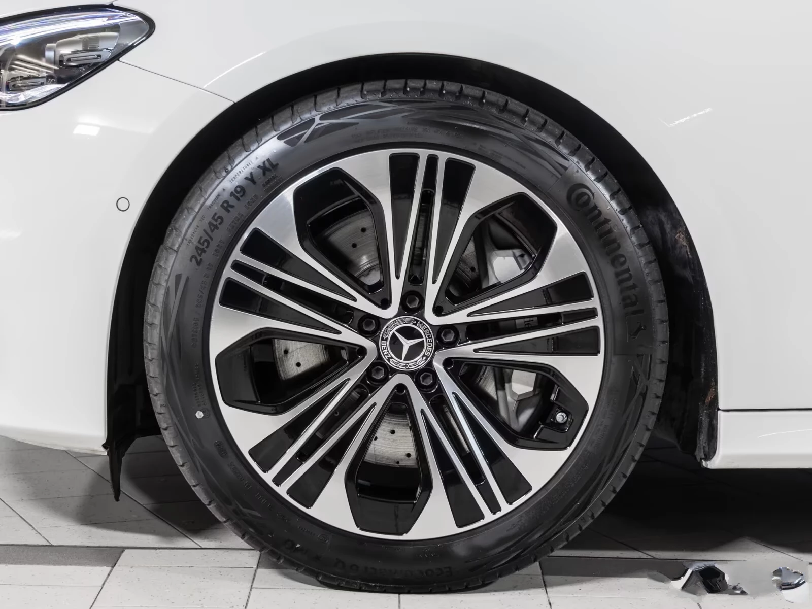 Hoofdafbeelding Mercedes-Benz E-Klasse