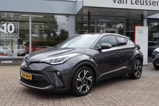 Toyota C-HR 1.8 Hybrid DYNAMIC STOELVERW. DODEHOEK ALL-SEASON KEYLESS LED KOPLAMPEN PARK.SENSOREN V+A APPLE/ANDROID