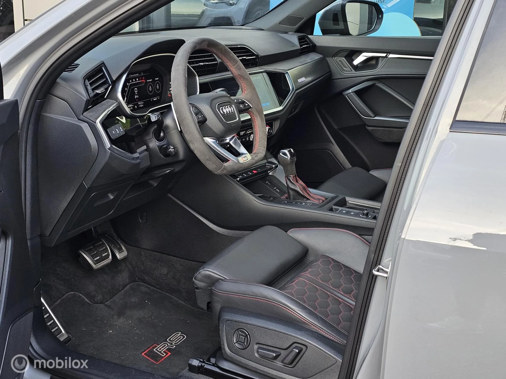 Hoofdafbeelding Audi RSQ3