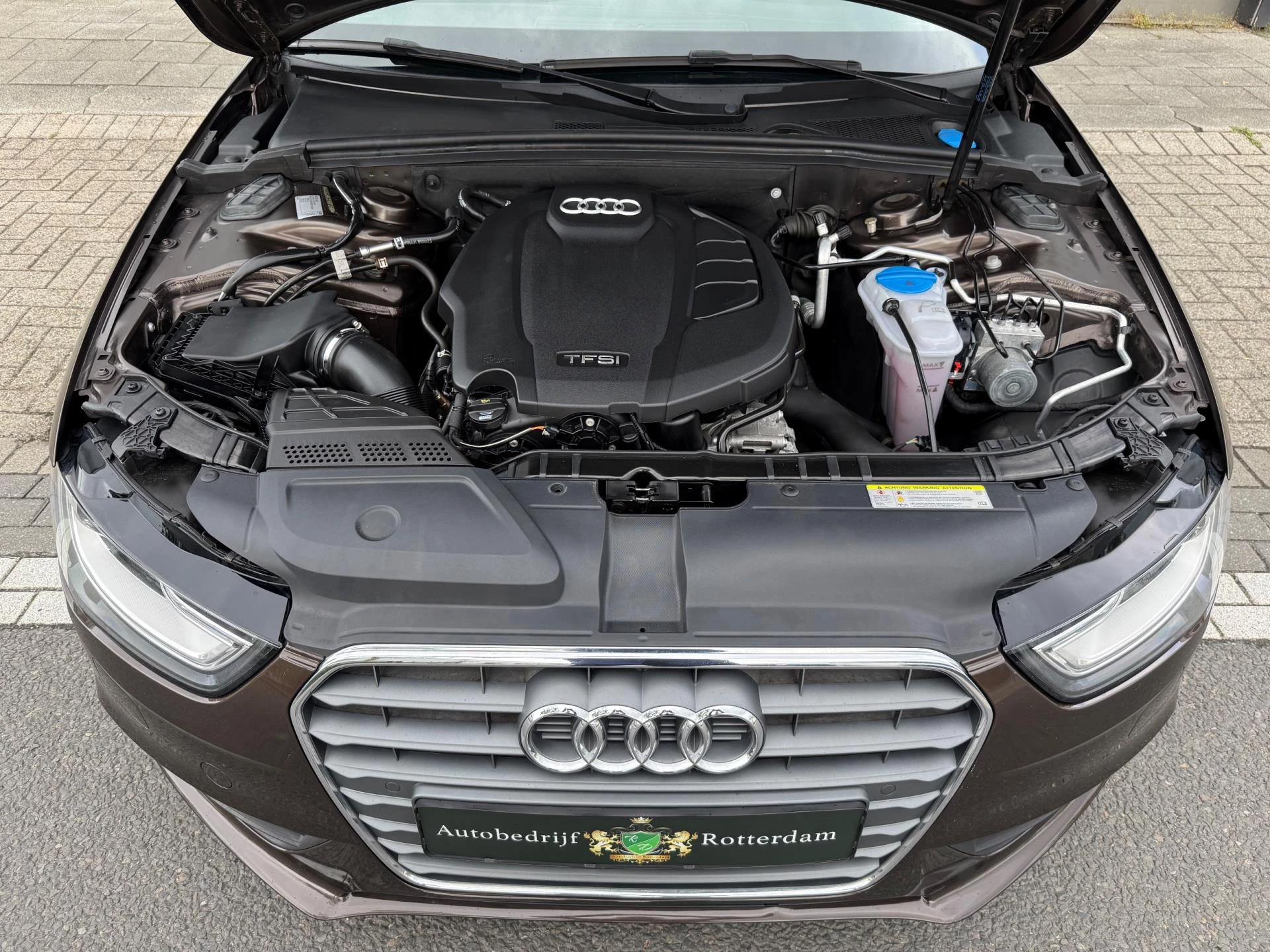 Hoofdafbeelding Audi A4
