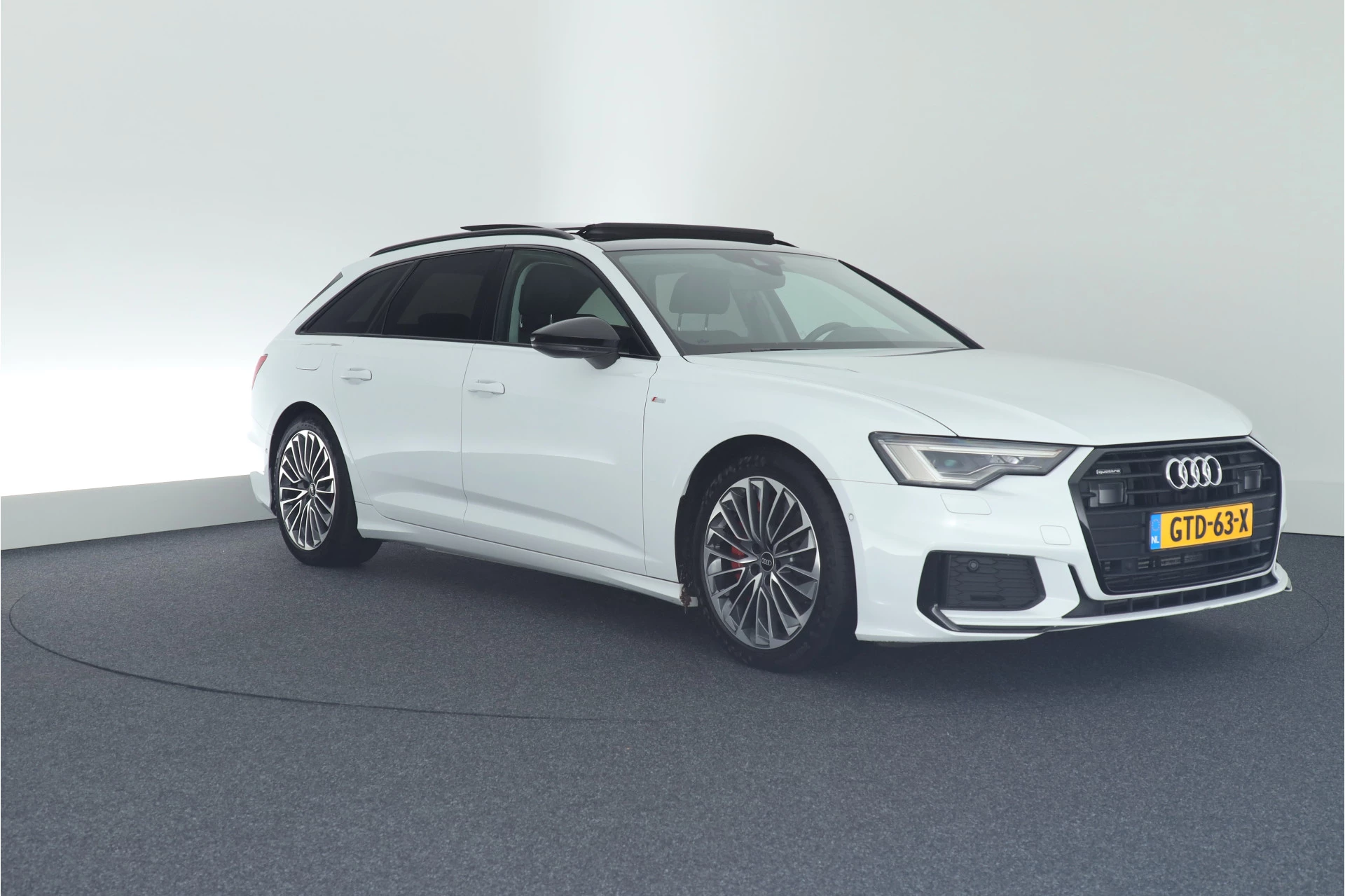 Hoofdafbeelding Audi A6