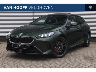 BMW 1 Serie 120 High Executive M Sport Automaat / Panoramadak / Sportstoelen / M Adaptief onderstel / Parking Assistant Plus / Head-Up / Comfort Access / Stuurverwarming