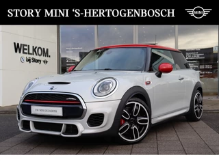 MINI 3-deurs Hatchback JCW Chili Automaat / Panoramadak / JCW Sportstoelen / Comfort Access / LED / Head-Up / Stoelverwarming