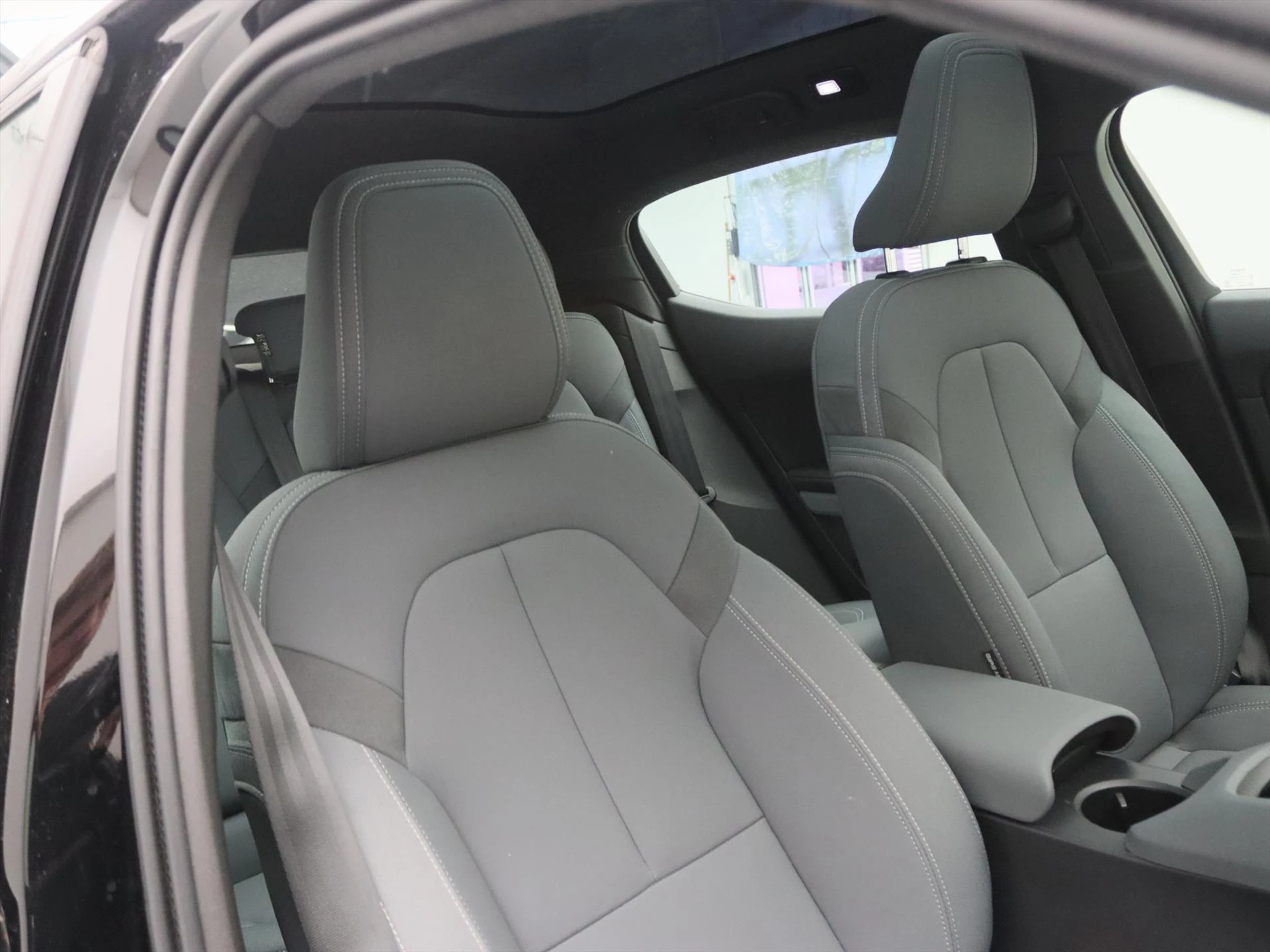 Hoofdafbeelding Polestar 2