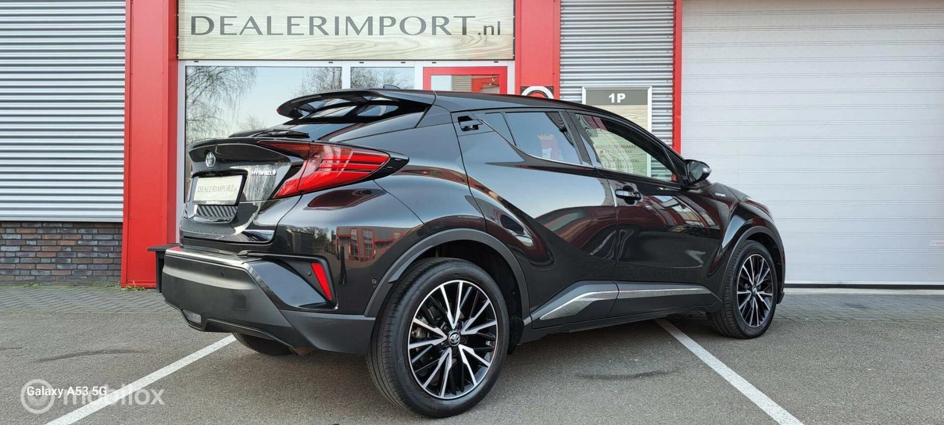 Hoofdafbeelding Toyota C-HR