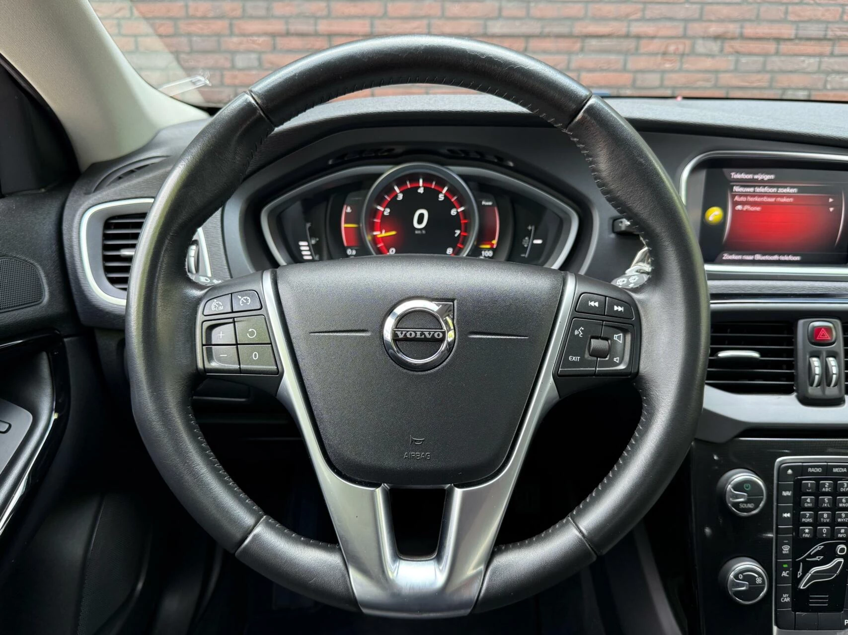 Hoofdafbeelding Volvo V40