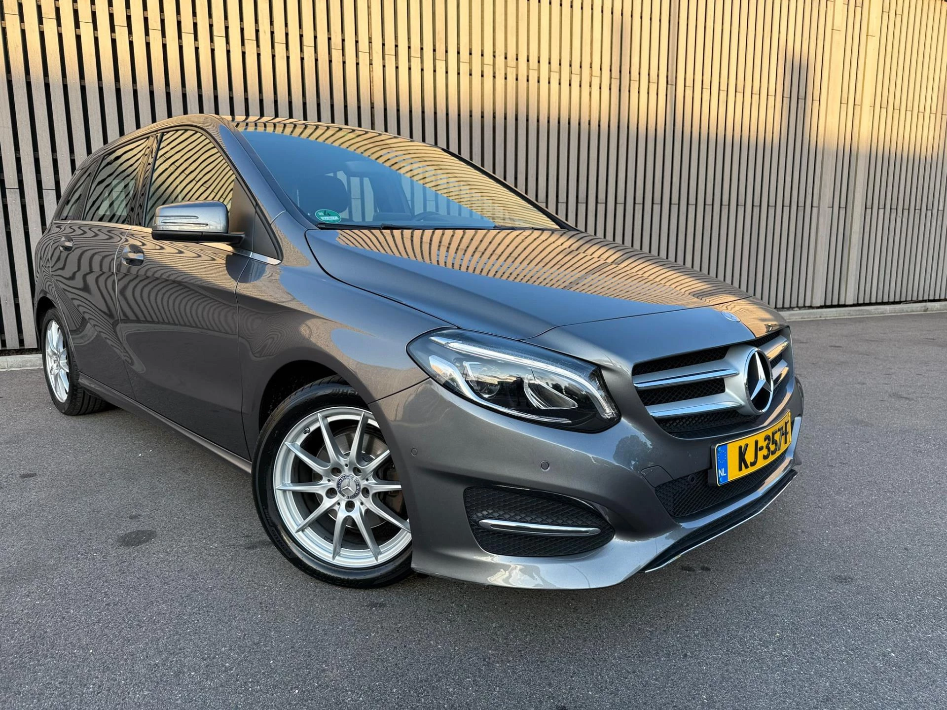 Hoofdafbeelding Mercedes-Benz B-Klasse