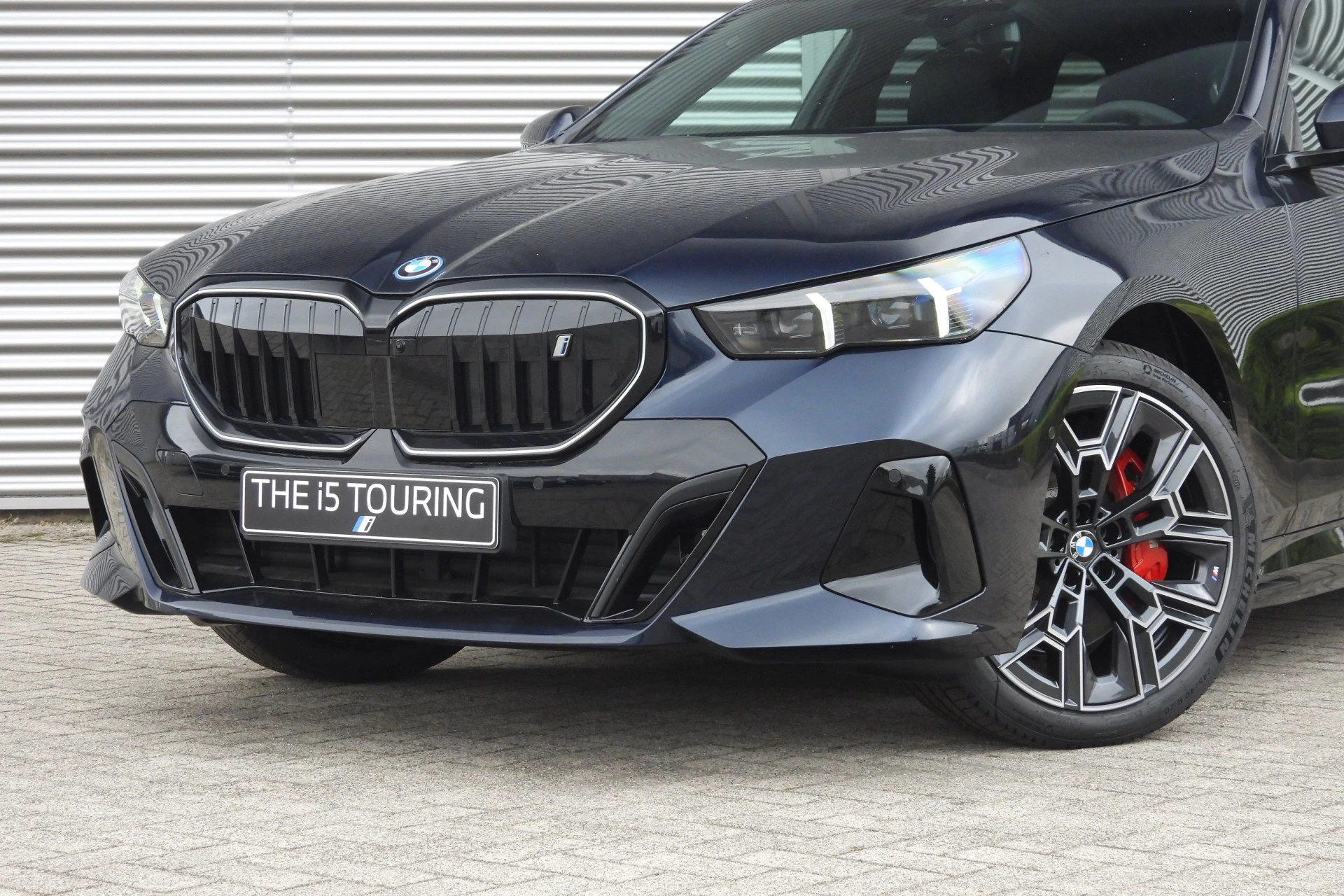 Hoofdafbeelding BMW i5