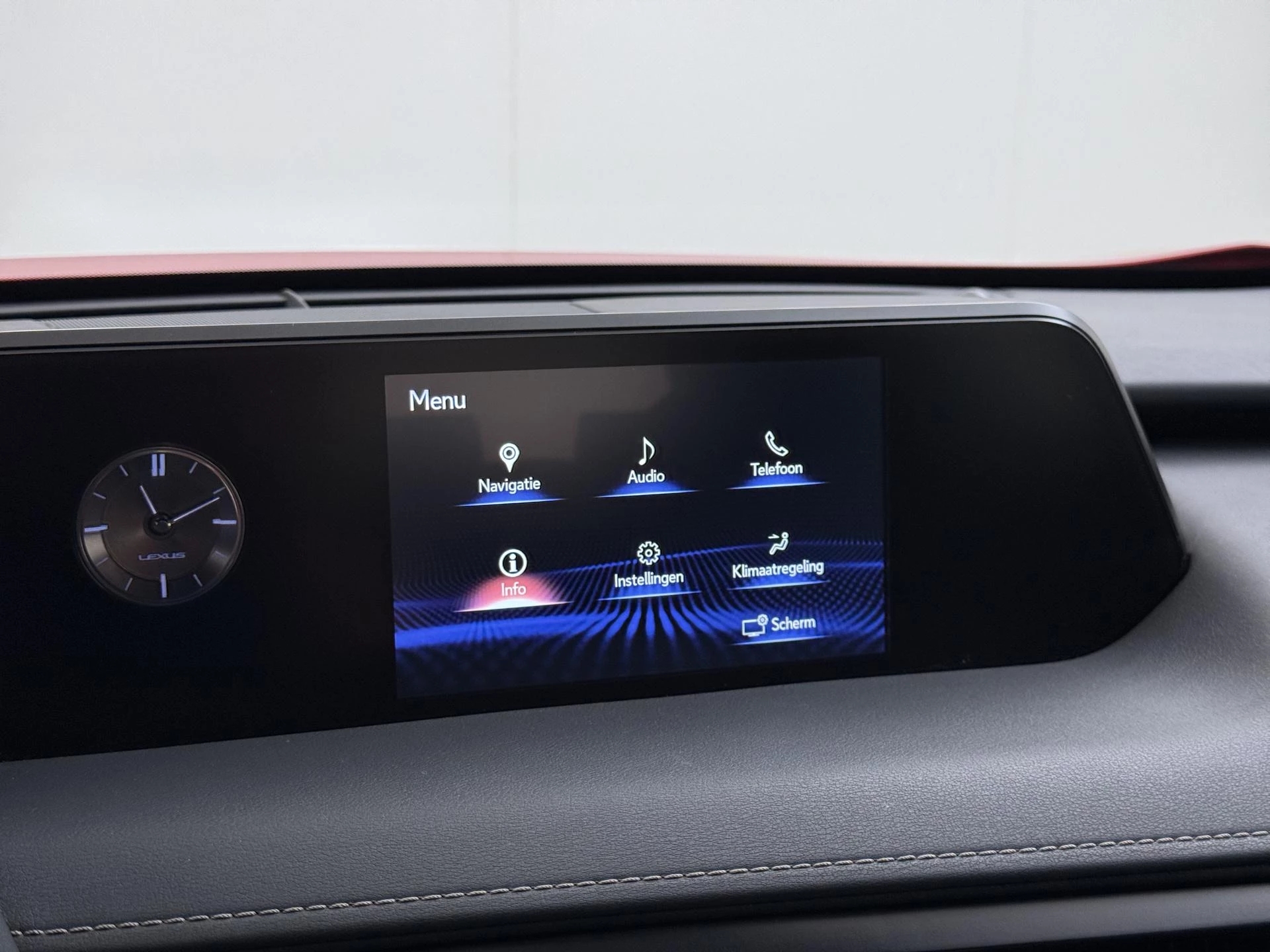 Hoofdafbeelding Lexus UX