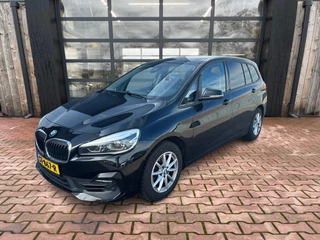 BMW 2 Serie Gran Tourer 218i Corporate Lease High Executive | LED | Trekhaak | Leder | Camera | HUD | Stoelverwarming |  Elek. klep | Navi | All-seasons |