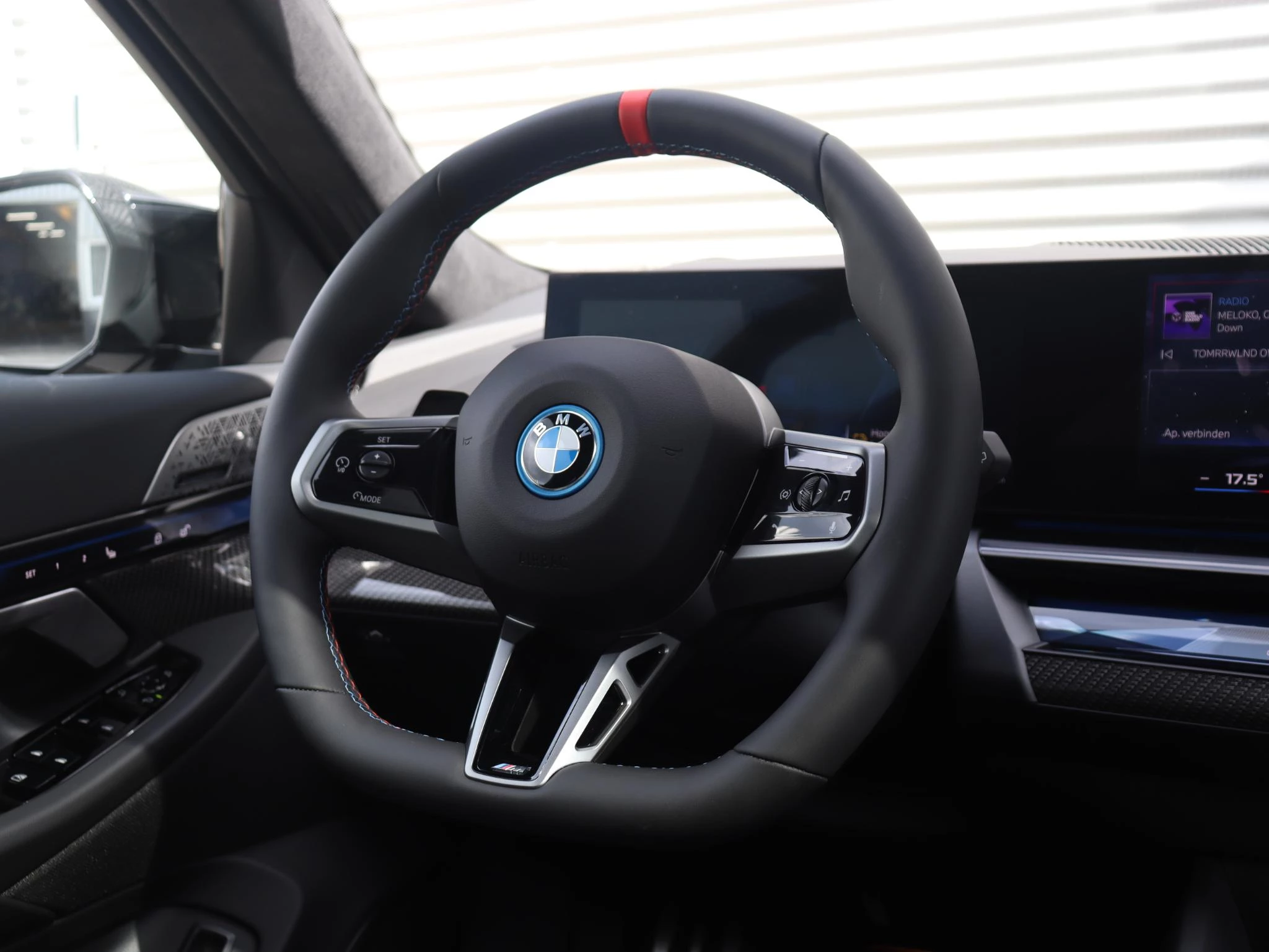 Hoofdafbeelding BMW i5