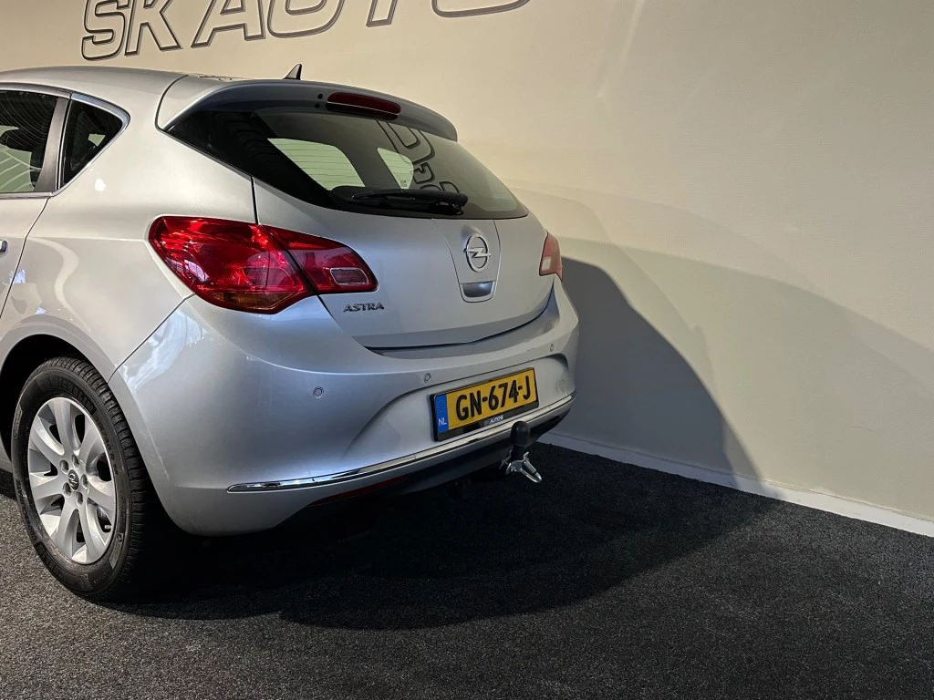 Hoofdafbeelding Opel Astra