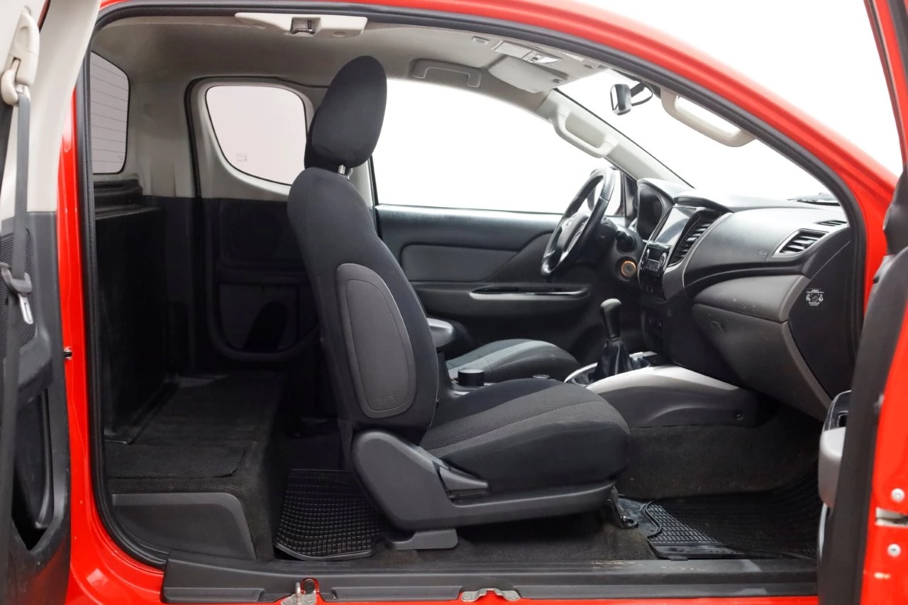 Hoofdafbeelding Mitsubishi L200