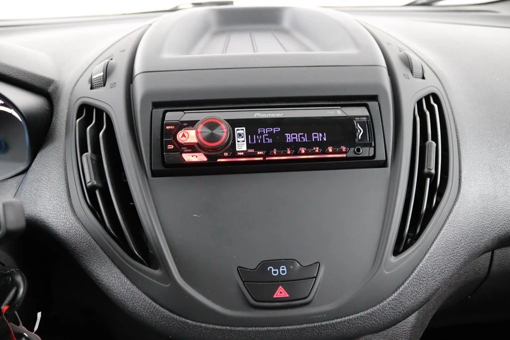 Hoofdafbeelding Ford Transit Courier