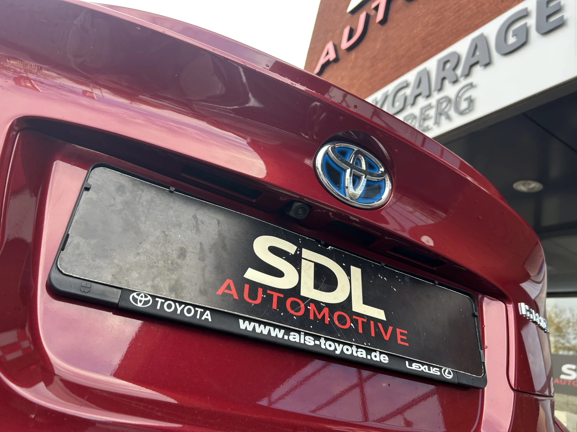 Hoofdafbeelding Toyota C-HR