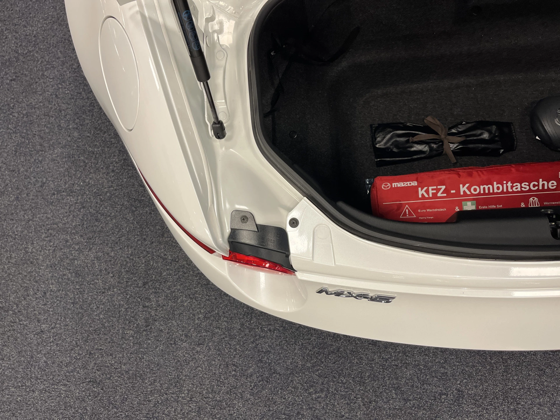 Hoofdafbeelding Mazda MX-5