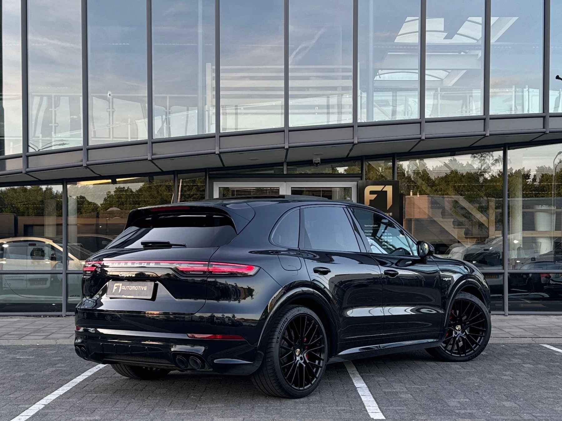 Hoofdafbeelding Porsche Cayenne