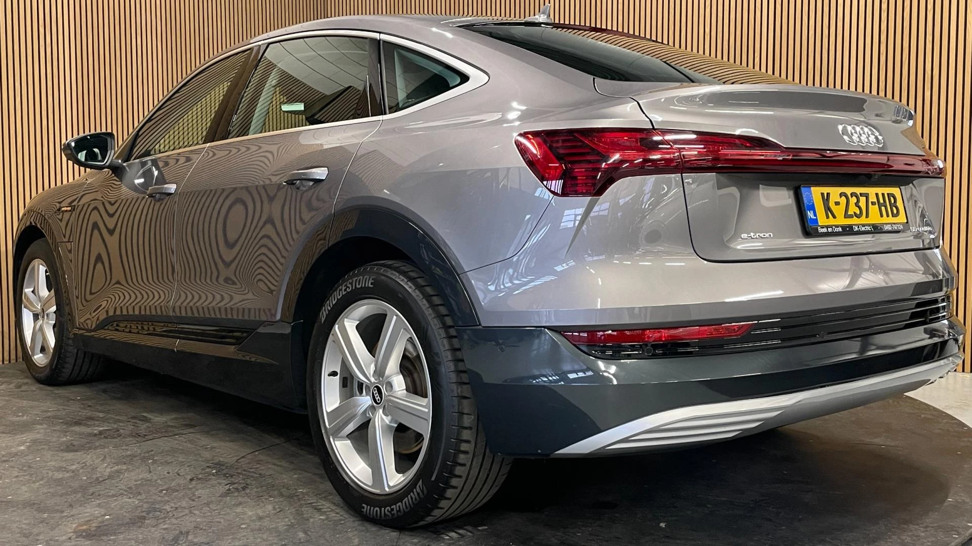Hoofdafbeelding Audi e-tron