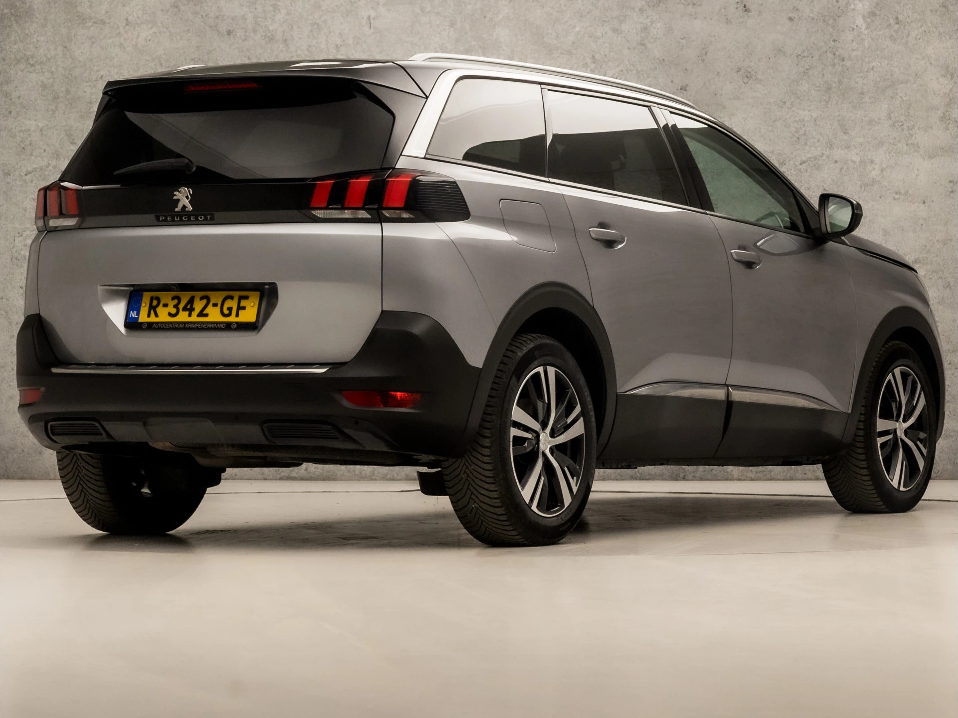 Hoofdafbeelding Peugeot 5008
