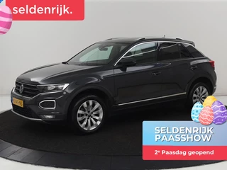 Volkswagen T-Roc 1.5 TSI Sport | Trekhaak | Virtual Cockpit |  Carplay | Full LED | Adaptive cruise | Navigatie | Climate control | Parkeerhulp | Bluetooth | 17'' | Getint glas