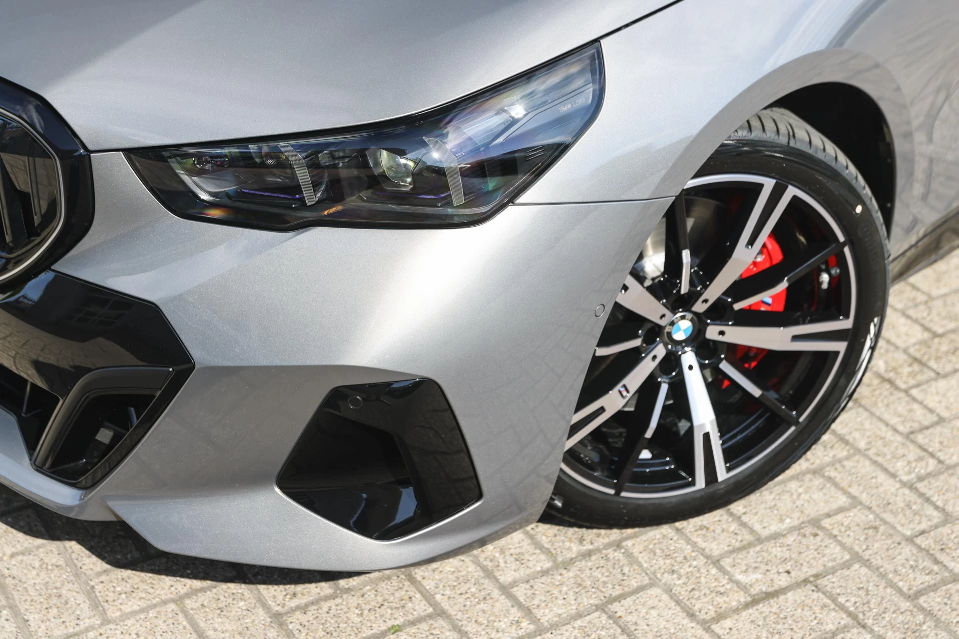 Hoofdafbeelding BMW i5