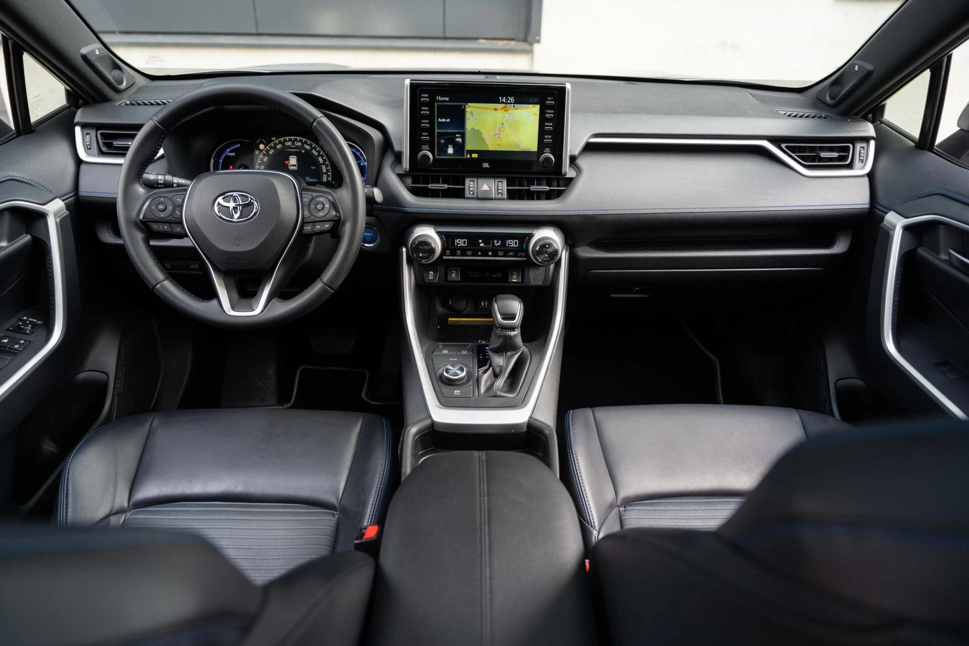 Hoofdafbeelding Toyota RAV4