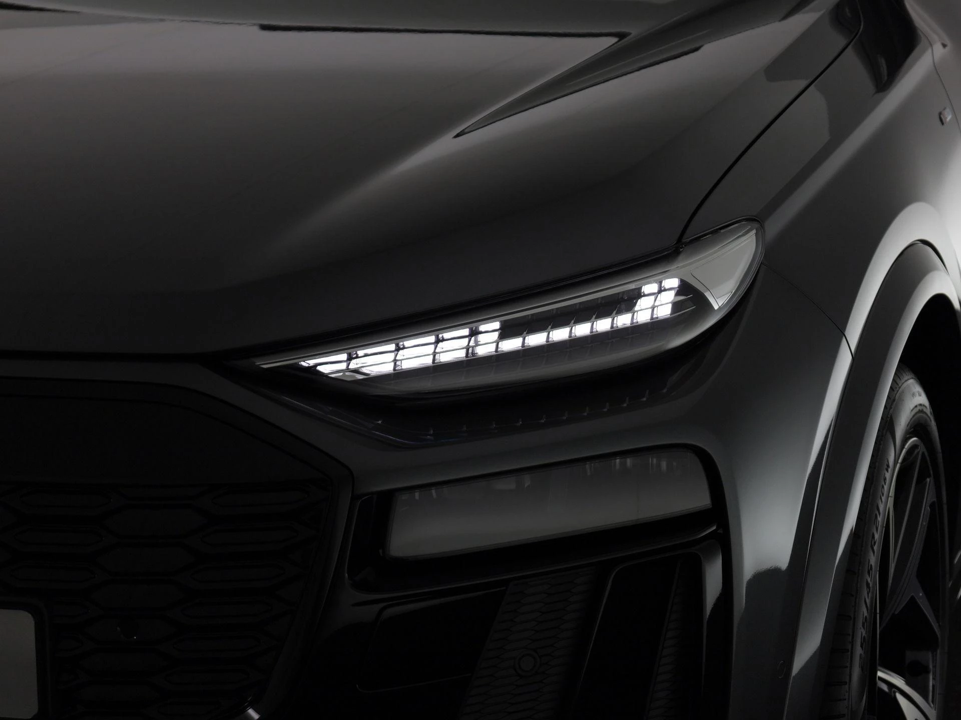 Hoofdafbeelding Audi Q6 e-tron