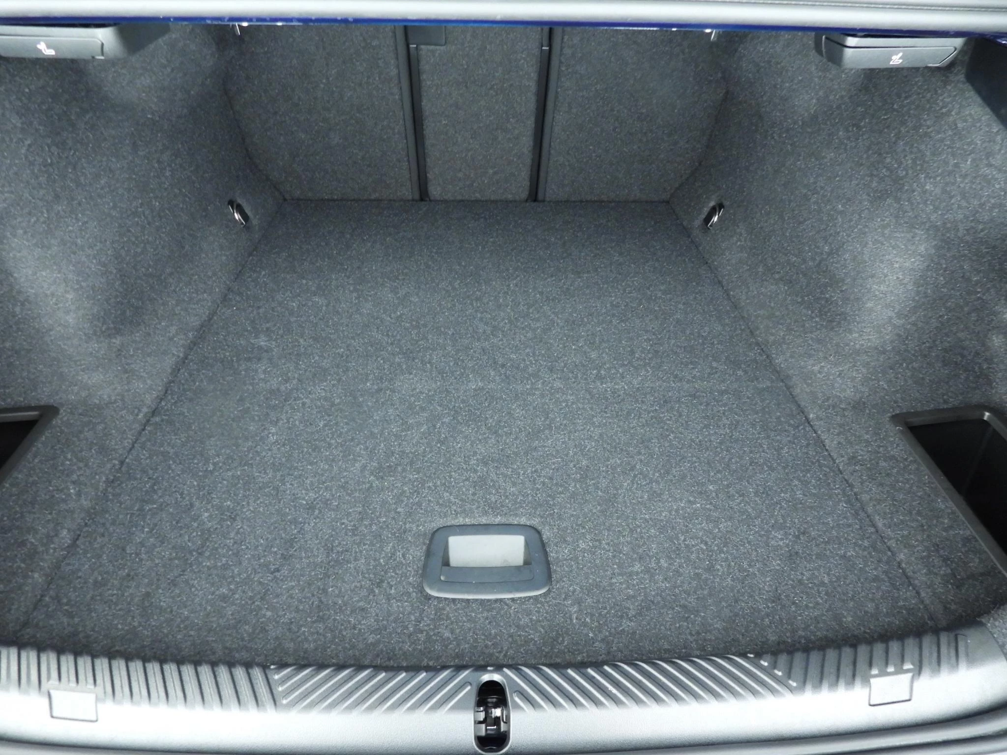 Hoofdafbeelding BMW i5