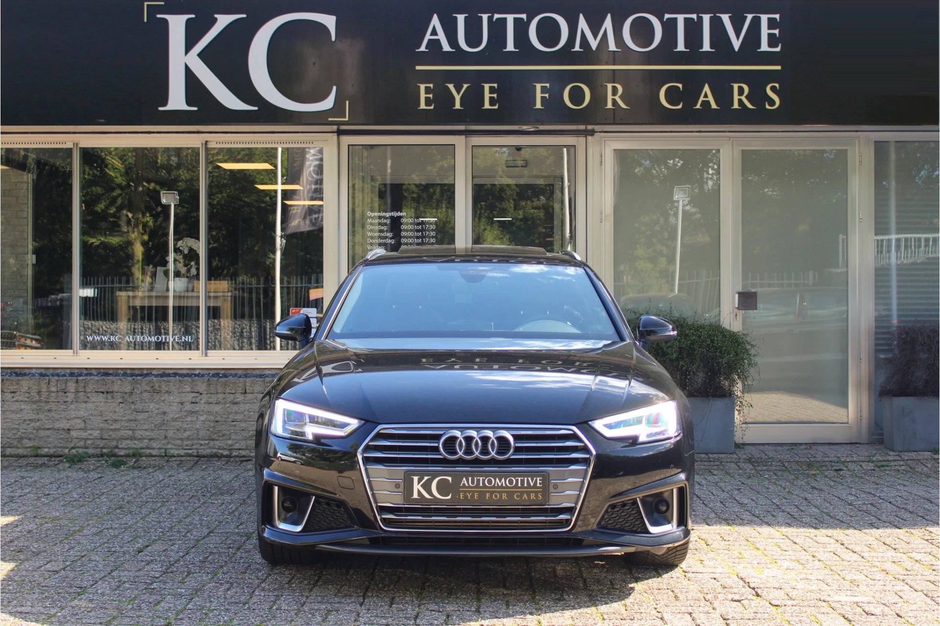 Hoofdafbeelding Audi A4