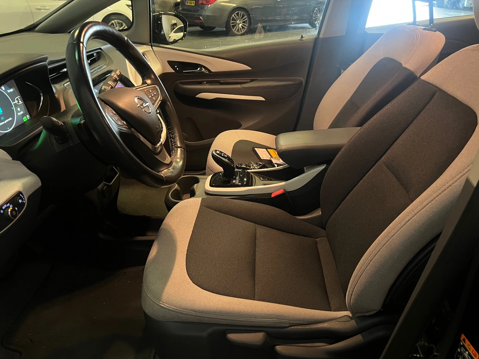 Hoofdafbeelding Opel Ampera-e