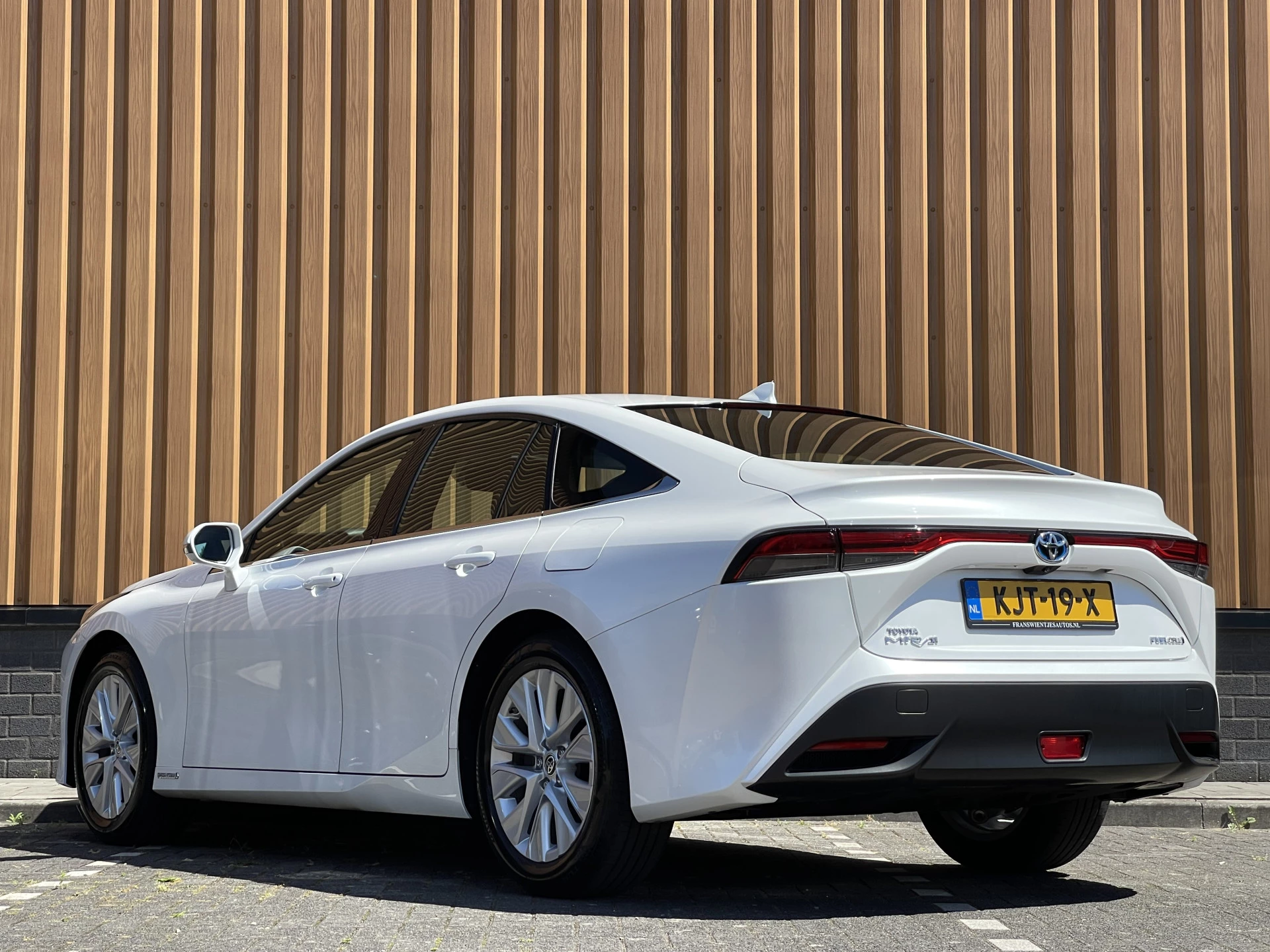 Hoofdafbeelding Toyota Mirai