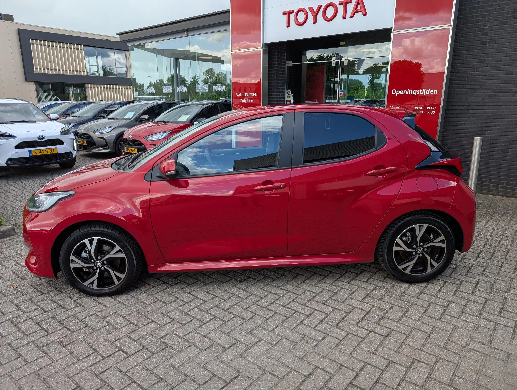 Hoofdafbeelding Toyota Yaris