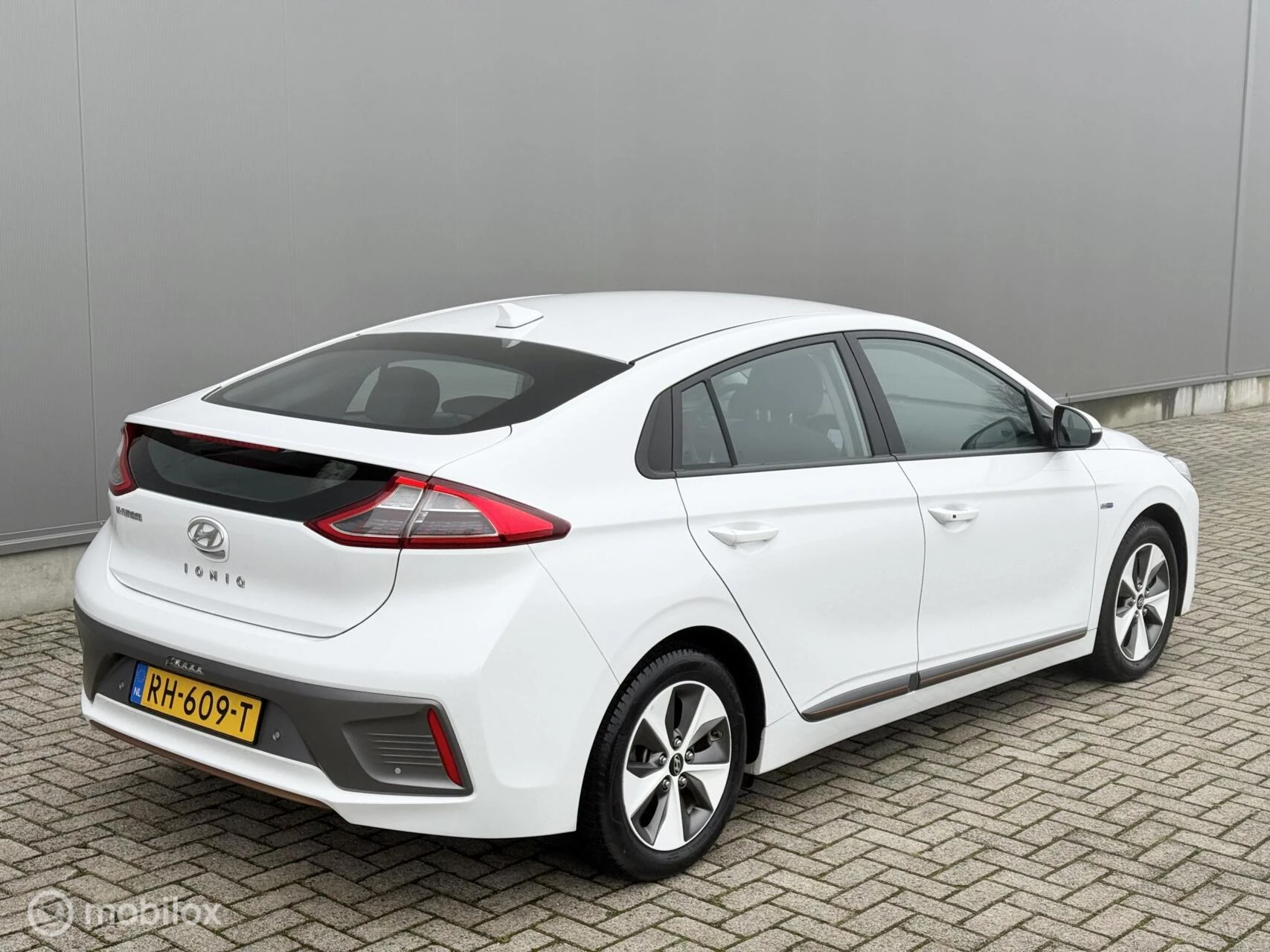 Hoofdafbeelding Hyundai IONIQ
